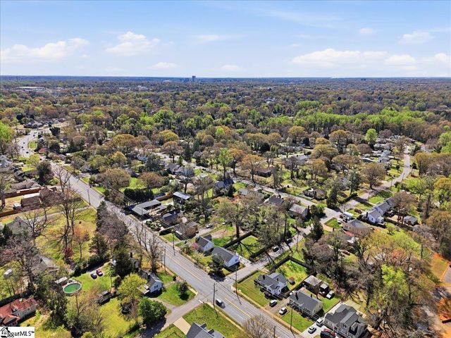 833 N Franklin Road, Greenville, SC 29617