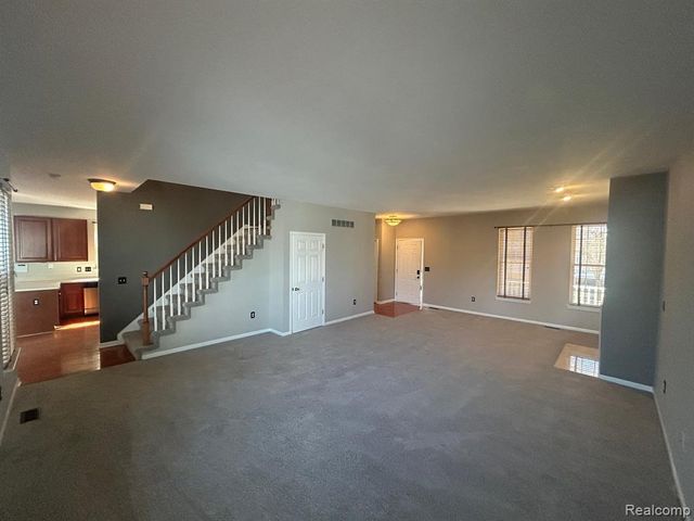 42567 Whitman Way, Novi, MI 48377