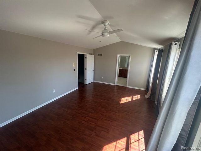 42567 Whitman Way, Novi, MI 48377