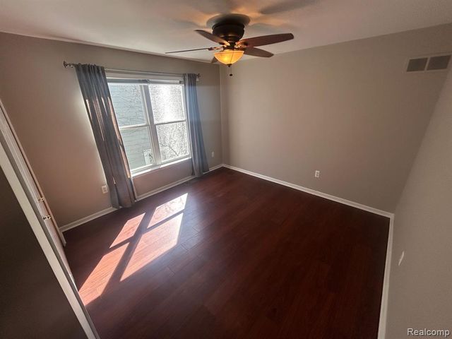 42567 Whitman Way, Novi, MI 48377