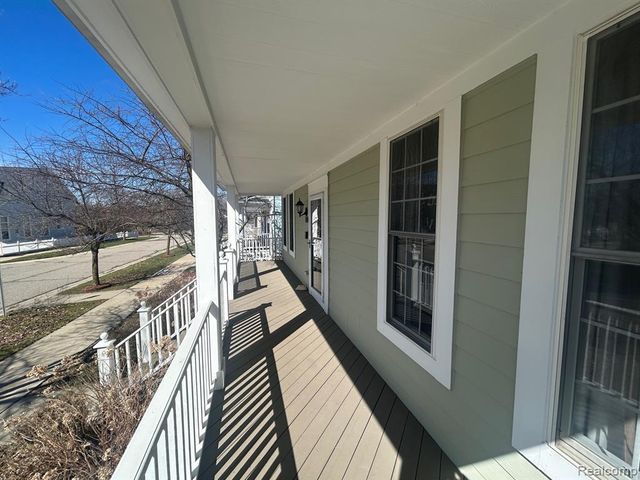 42567 Whitman Way, Novi, MI 48377