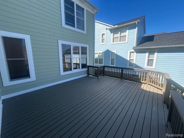 42567 Whitman Way, Novi, MI 48377