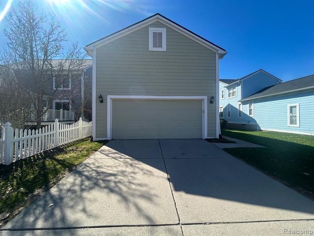 42567 Whitman Way, Novi, MI 48377