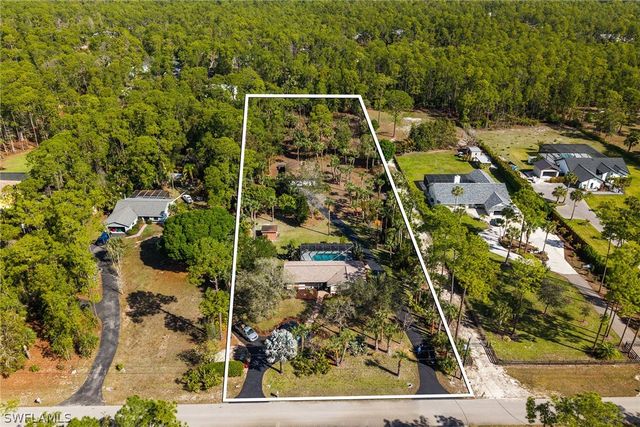 3675 1st AVE NW, Naples, FL 34120