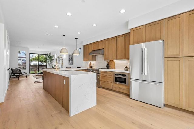 4064 4066 Haines Street, San Diego, CA 92109