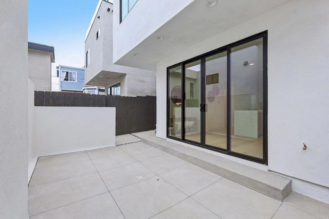 4064 4066 Haines Street, San Diego, CA 92109
