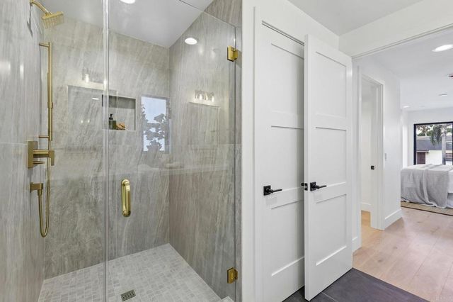 4064 4066 Haines Street, San Diego, CA 92109
