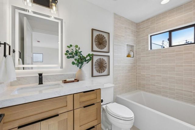 4064 4066 Haines Street, San Diego, CA 92109