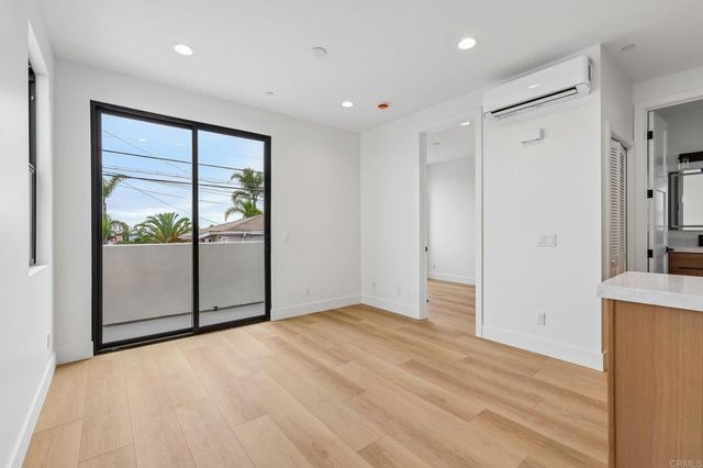 4064 4066 Haines Street, San Diego, CA 92109