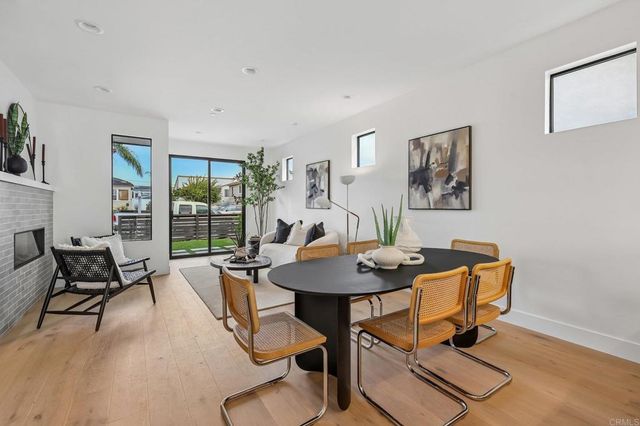 4064 4066 Haines Street, San Diego, CA 92109