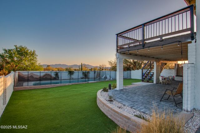 10500 N Oldfather Drive, Tucson, AZ 85742