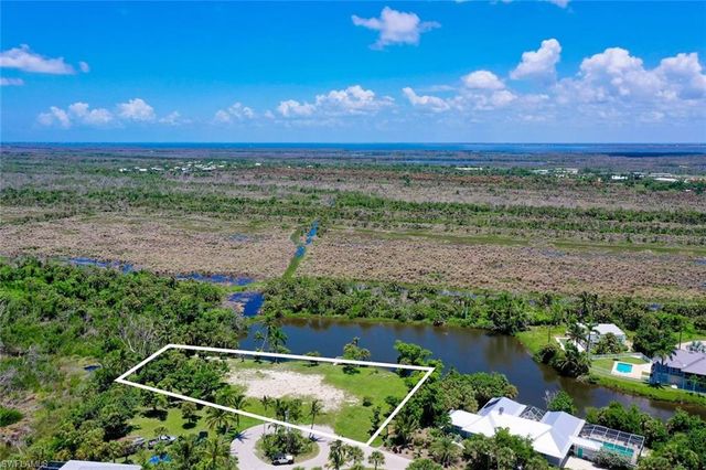 4037 Coquina DR, Sanibel, FL 33957