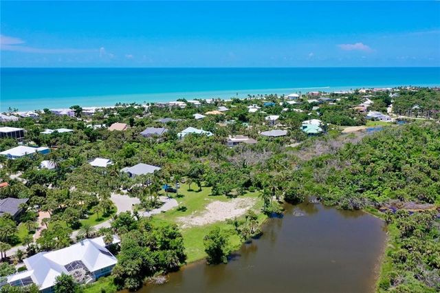 4037 Coquina DR, Sanibel, FL 33957