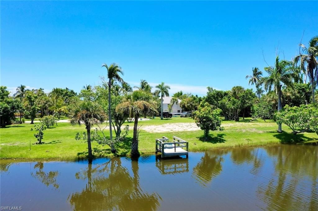 4037 Coquina DR, Sanibel, FL 33957