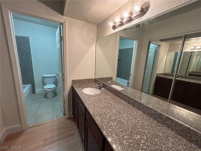 2606 South Durango Drive 151, Las Vegas, NV 89117