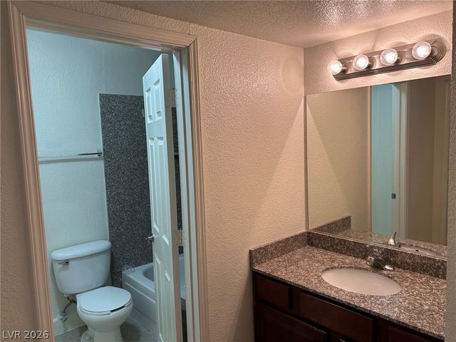 2606 South Durango Drive 151, Las Vegas, NV 89117
