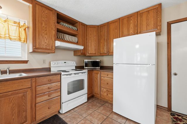 2800 Old Carriage Lane, Fort Walton Beach, FL 32547