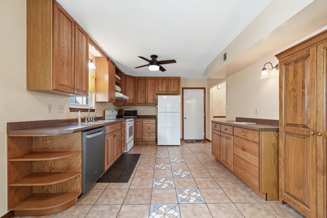 2800 Old Carriage Lane, Fort Walton Beach, FL 32547