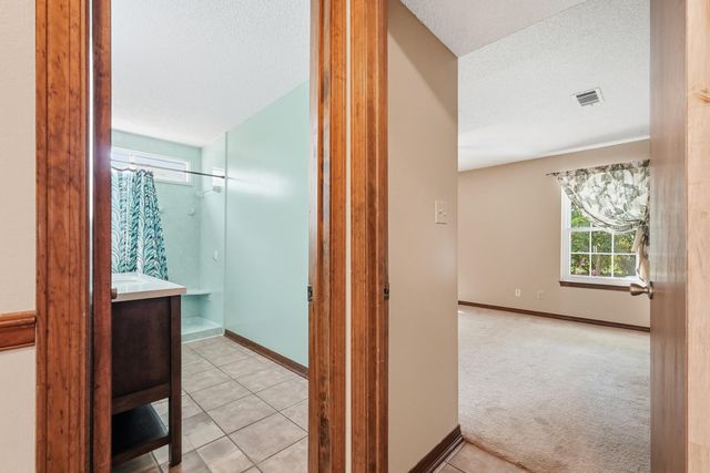 2800 Old Carriage Lane, Fort Walton Beach, FL 32547