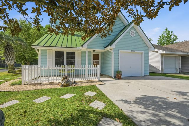 2800 Old Carriage Lane, Fort Walton Beach, FL 32547