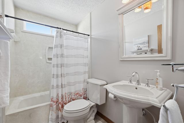 2800 Old Carriage Lane, Fort Walton Beach, FL 32547