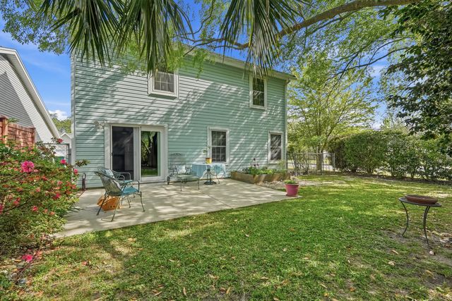 2800 Old Carriage Lane, Fort Walton Beach, FL 32547