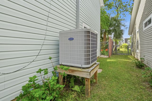 2800 Old Carriage Lane, Fort Walton Beach, FL 32547