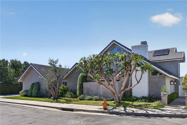 16001 Santa Barbara, Huntington Beach, CA 92649