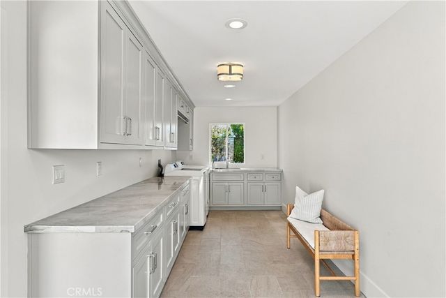16001 Santa Barbara, Huntington Beach, CA 92649