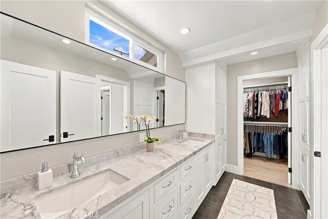 16001 Santa Barbara, Huntington Beach, CA 92649