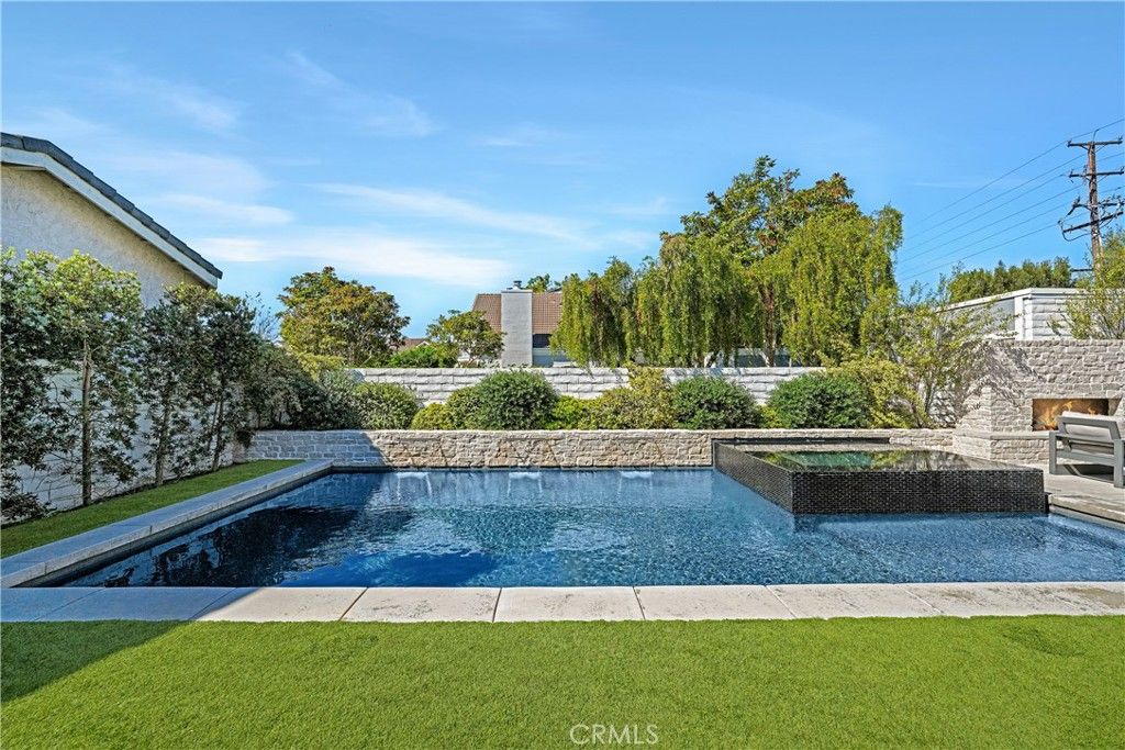 16001 Santa Barbara, Huntington Beach, CA 92649 — photo 3