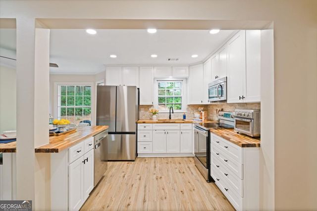 3681 Frederica Road, Berkeley Lake, GA 30096