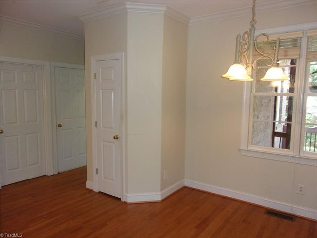 4423 Hunter Oaks Court, High Point, NC 27265