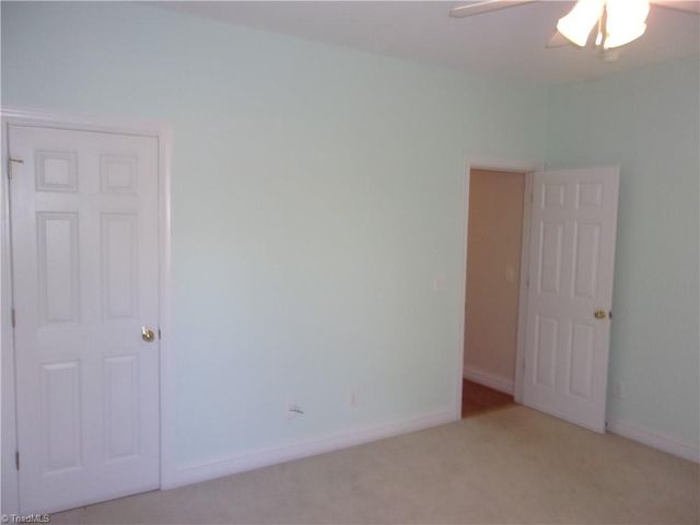 4423 Hunter Oaks Court, High Point, NC 27265