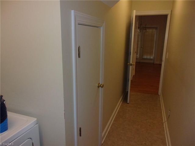 4423 Hunter Oaks Court, High Point, NC 27265