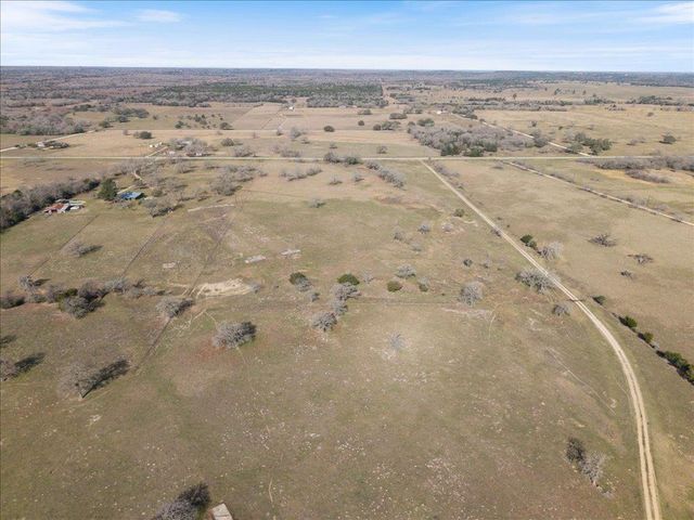 4504 State Highway 304, Rosanky, TX 78953