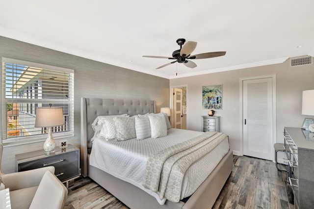 1332 Bayview Drive 402, Fort Lauderdale, FL 33304