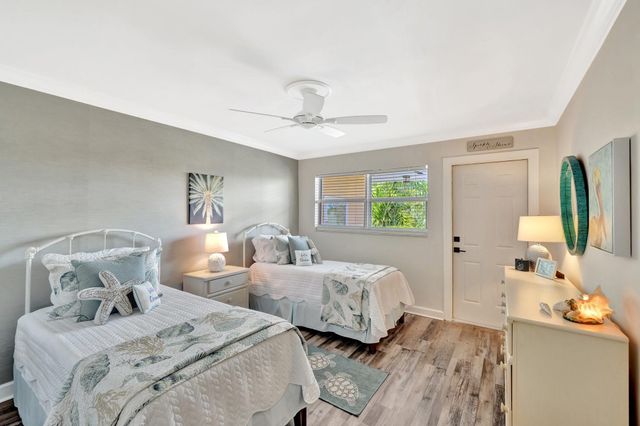 1332 Bayview Drive 402, Fort Lauderdale, FL 33304