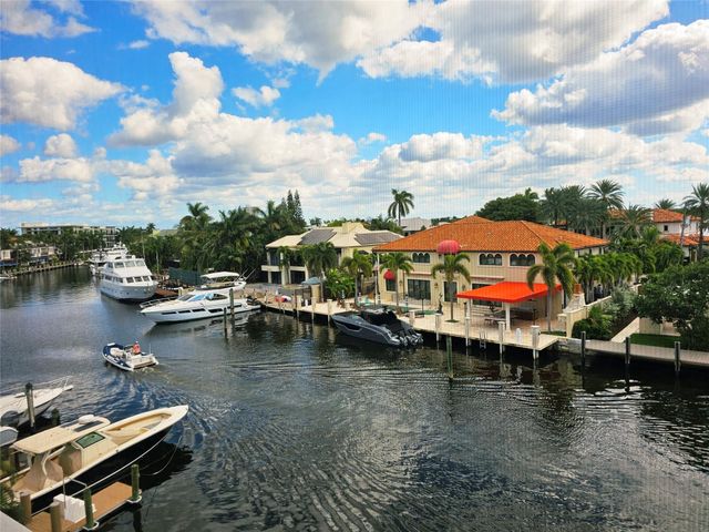 1332 Bayview Drive 402, Fort Lauderdale, FL 33304