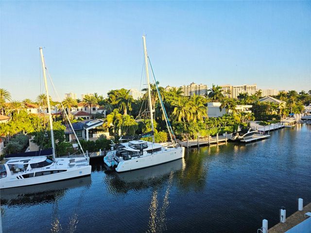 1332 Bayview Drive 402, Fort Lauderdale, FL 33304
