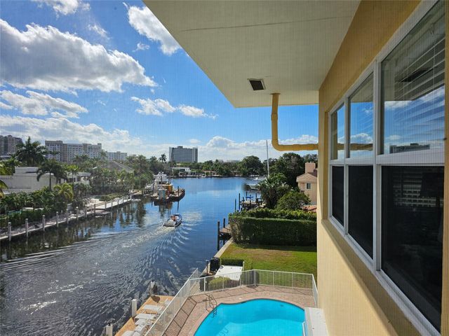 1332 Bayview Drive 402, Fort Lauderdale, FL 33304