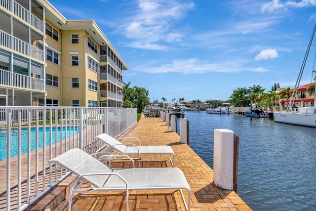 1332 Bayview Drive 402, Fort Lauderdale, FL 33304