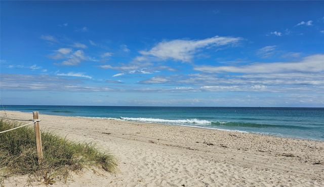 1332 Bayview Drive 402, Fort Lauderdale, FL 33304