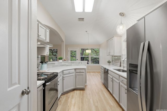 21815 HYERWOOD, San Antonio, TX 78259