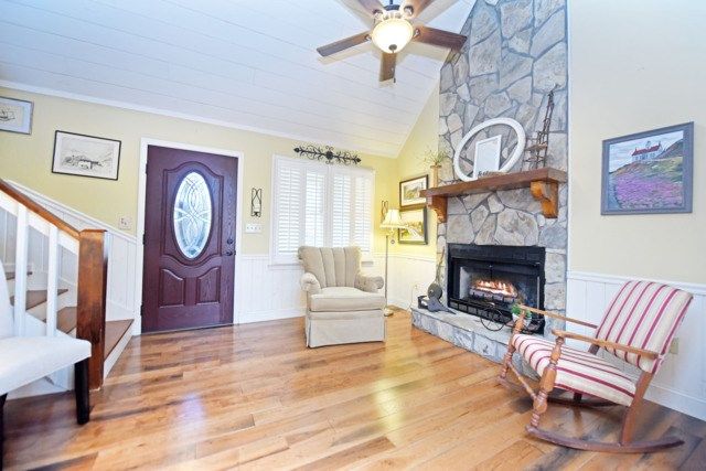 705 Laurel Ridge Drive, Ellijay, GA 30536