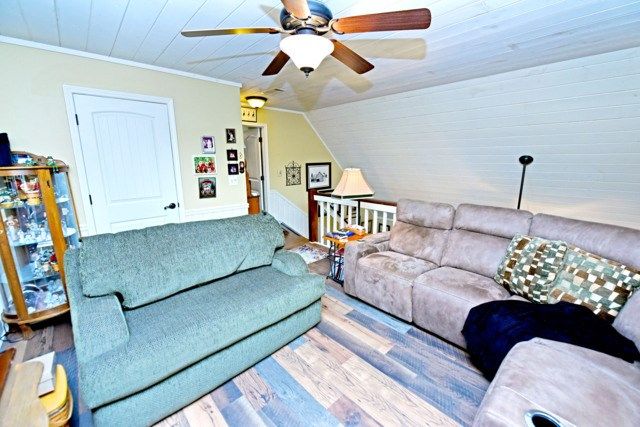 705 Laurel Ridge Drive, Ellijay, GA 30536