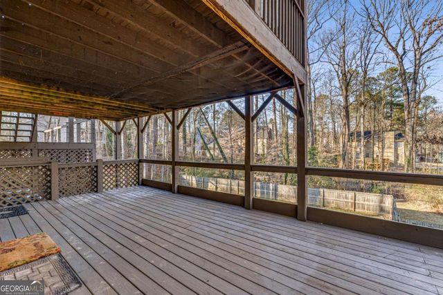 4519 Glenforest Drive NE, Roswell, GA 30075