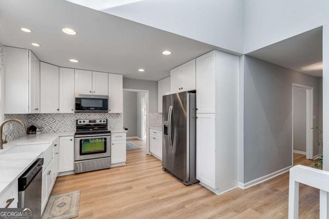 4519 Glenforest Drive NE, Roswell, GA 30075