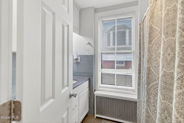 116 Maple Avenue, Troy, NY 12180