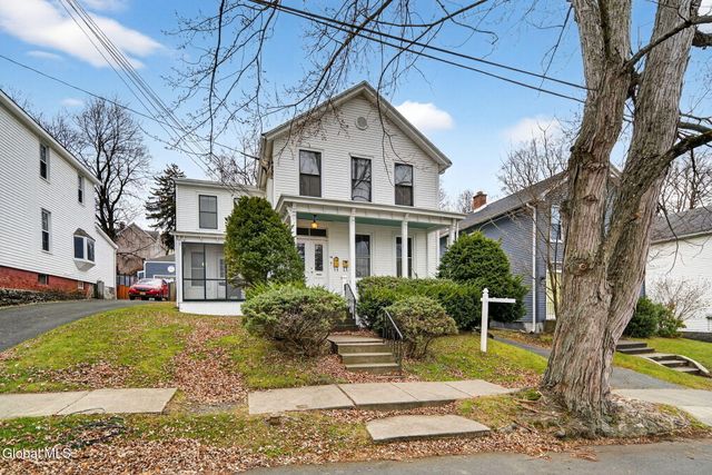 116 Maple Avenue, Troy, NY 12180
